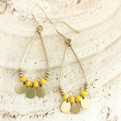 Boucles d'oreilles pampilles gouttes jaunes