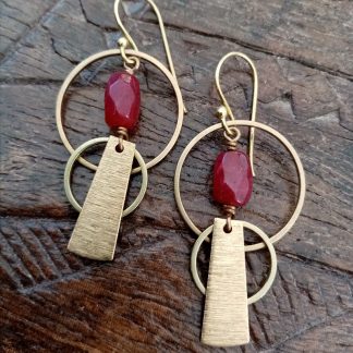 Boucles d'oreilles ethniques géométriques jade rubis