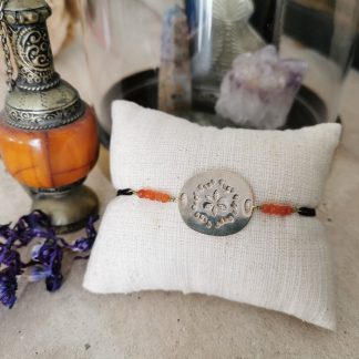 bracelet médaille cordon cornaline