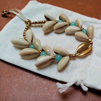 Bracelet calcédoine cauris véritable