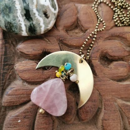 sautoir divinity géométrique lune quartz rose