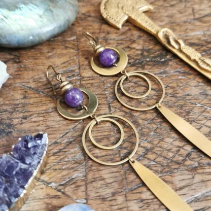 Longues boucles d'oreilles géométrique lune amethyste