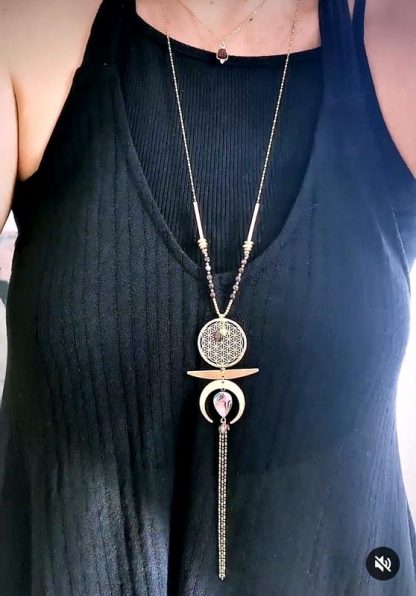 long sautoir collier pendentif fleur de vie fabrication artisanale et unique