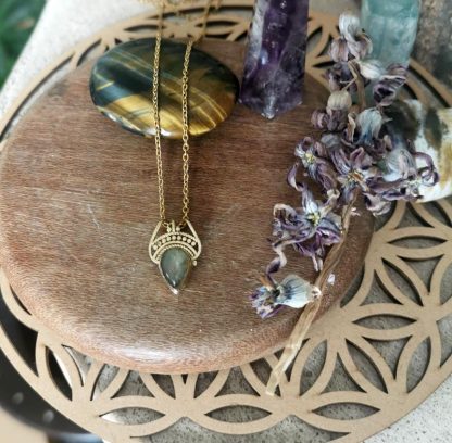 collier Leona, pendentif pierre labradorite 1