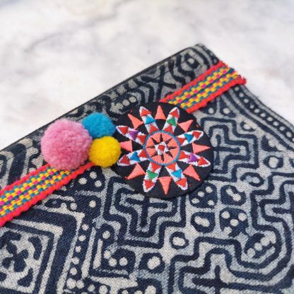 zoom pochette rose et bleu