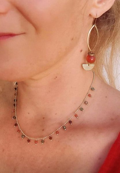 collier exotique pampilles modèle
