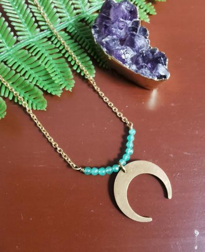 Les colliers croissant de lune aventurine