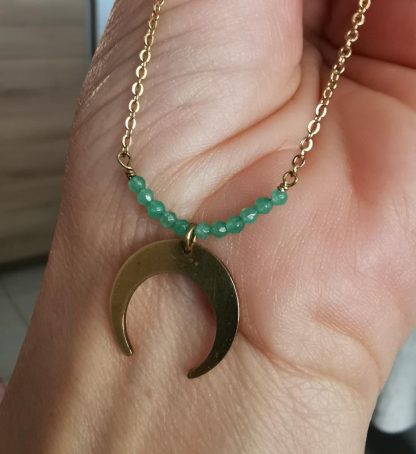 Les colliers croissant de lune aventurine zoom